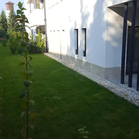 Szepvolgyi I. Apartman Apartment *